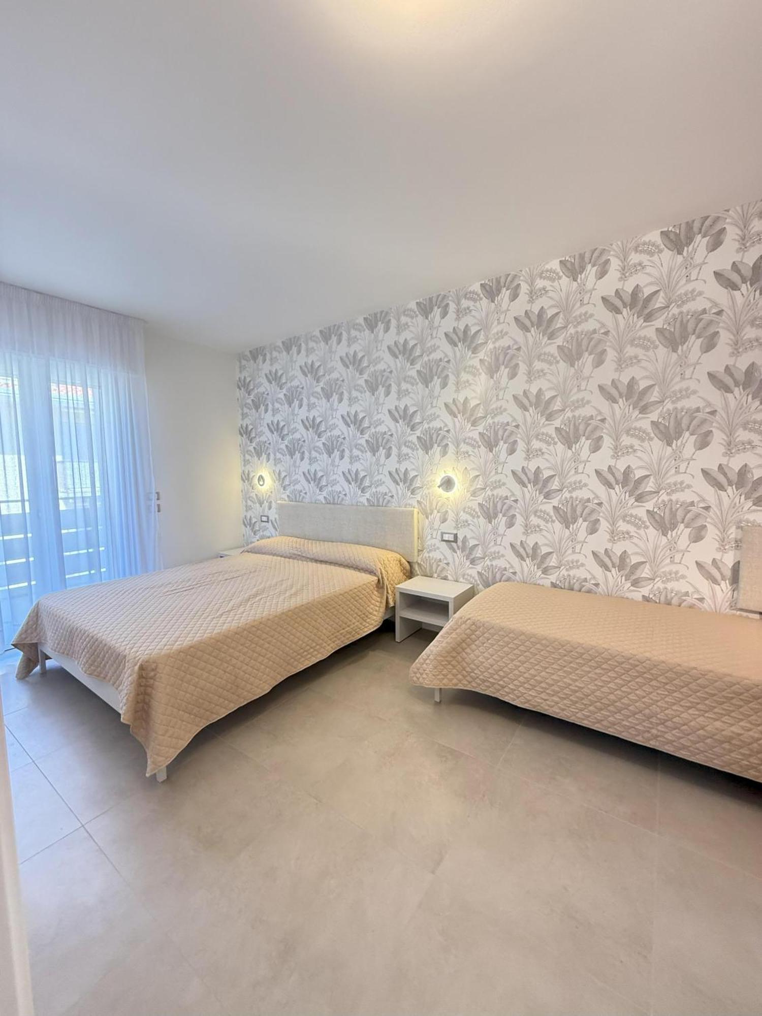 ביביונה Villa D'Annunzio מראה חיצוני תמונה